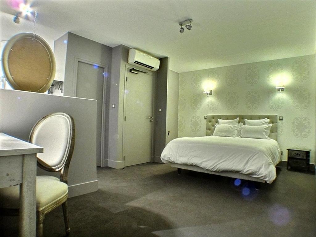 Hotel 19'Cent لو كروسو الغرفة الصورة
